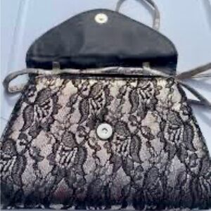 Elegant Neiman Marcus Black Lace Women's Clutch.